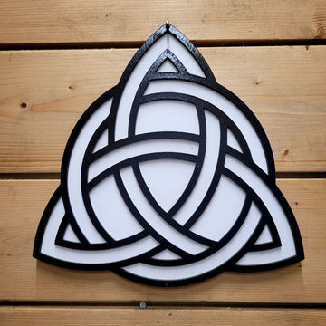 Wooden 3D Irish Family Trinity Knot Sign Wall Door Hanging Plaque 6 mm Painted